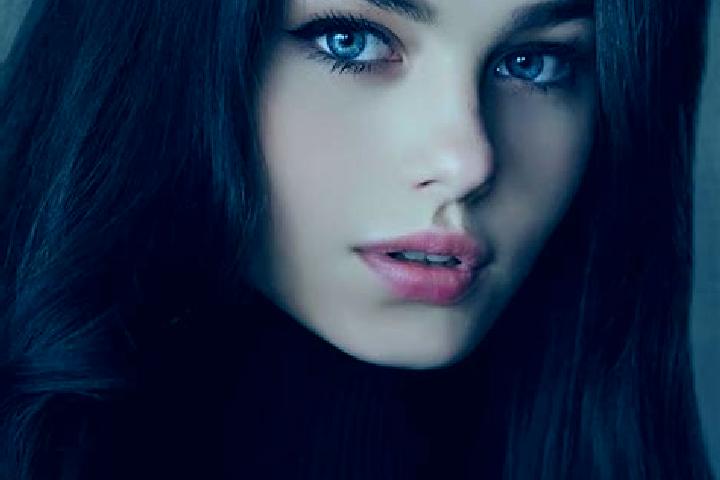 Ariana, 22, a red dark-eyed slavic companion based in Wenwucao. Offering GFE, Deep French Kissing, Couples, Prostate Massage. Available for incall and outcal...