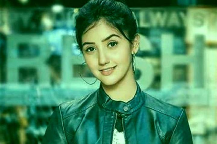 Ariana, 22 — Escort in Mayar, India