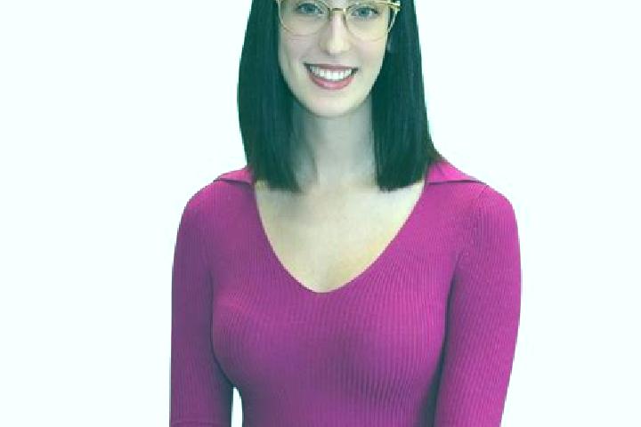 Ariana, 22 — Escort in Ogden, Canada