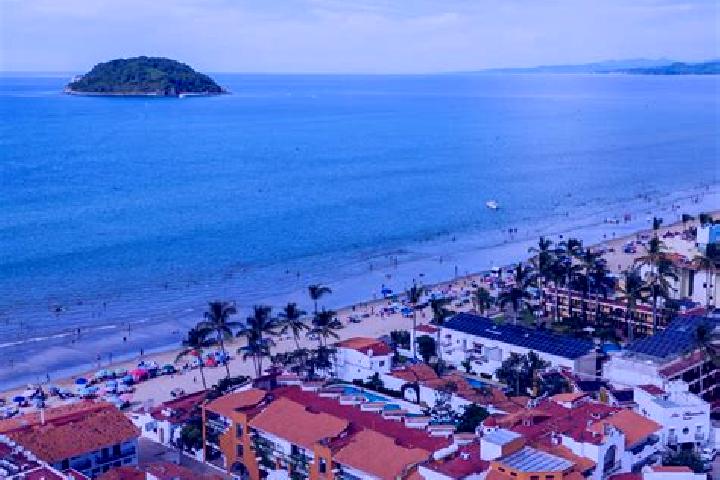 Ariana, 22 — Escort in Rincon de Guayabitos, Mexico