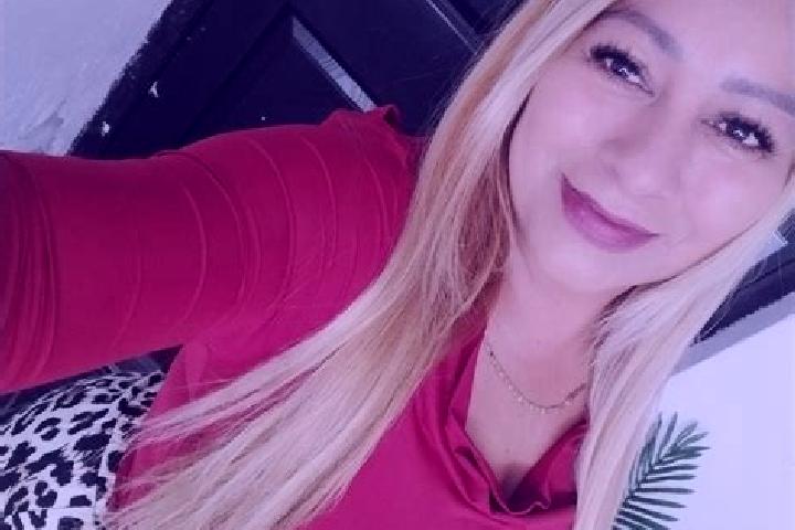 Ariana, 22 — Escort in Salas, Spain
