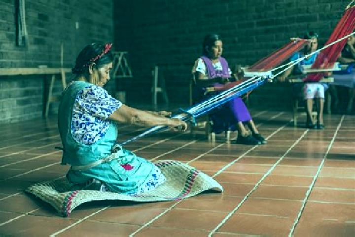 Ariana, 22 — Escort in Santo Tomas Jalieza, Mexico