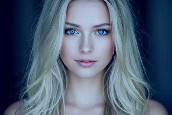 Ariana, 23, a blonde brown-eyed mixed companion based in Mosnov. Offering Girlfriend Experience, Fetish, 69. Available for incall and outcall, overnight book...