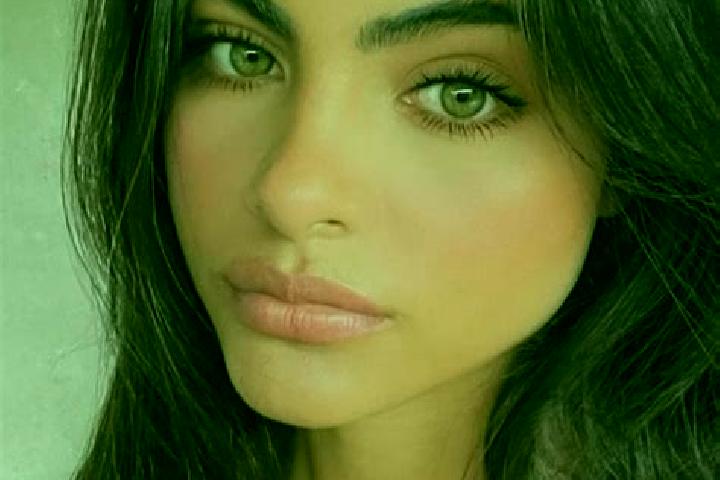 Ariana, 23, a dark blonde green-eyed european companion based in Deemston. Offering OWO, Fetish, Duos, GFE, Overnight. Available for incall and outcall, day ...