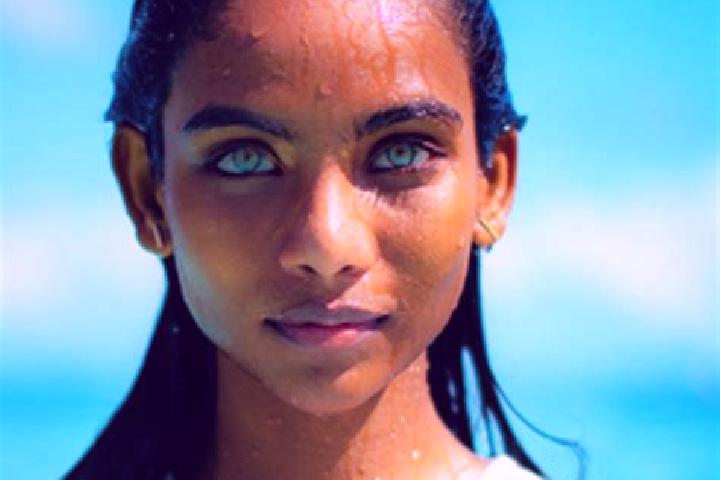 Ariana, 23, a red blue-eyed indian companion based in Laisu. Offering Party Girl, BDSM, A-Level, GFE. Available for incall and outcall, overnight bookings av...