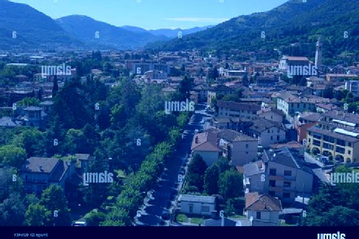 Ariana, 23 — Escort in Alzano Lombardo, Italy