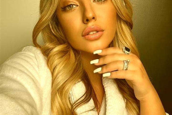 Ariana, 23 — Escort in Biljaca, Serbia