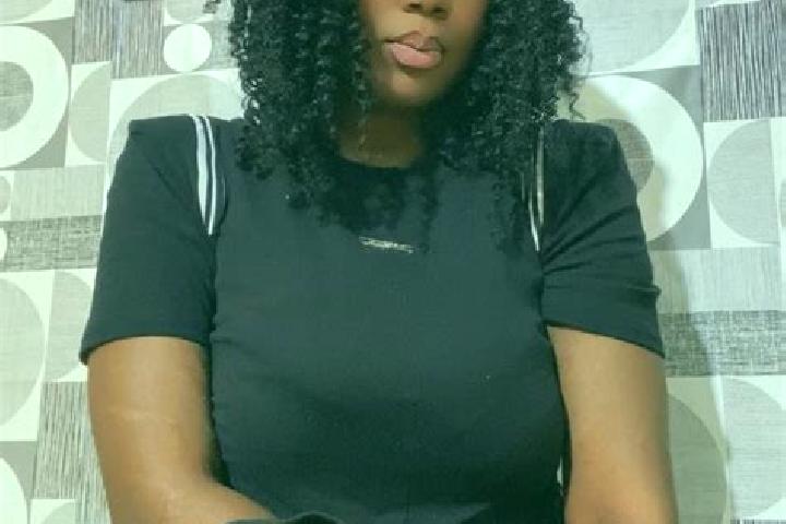 Ariana, 23 — Escort in Makera, Nigeria