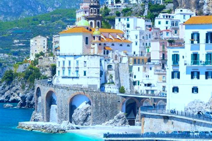 Ariana, 23 — Escort in Sarche, Italy