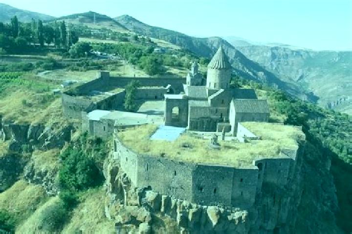 Ariana, 23 — Escort in Tatev, Armenia