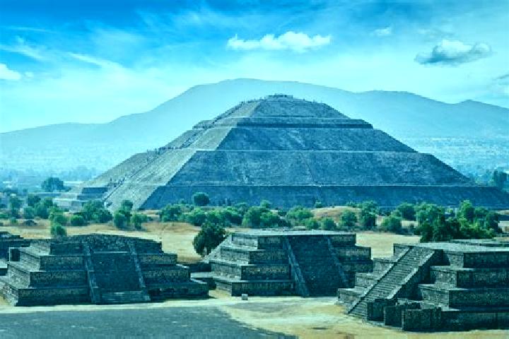 Ariana, 23 — Escort in Xochitlan, Mexico