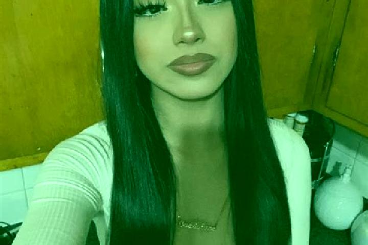 Ariana, 24, a black brown-eyed latina companion based in Tassara. Offering GFE, Party Girl, Erotic Massage, Duos. Available for incall and outcall, overnight...