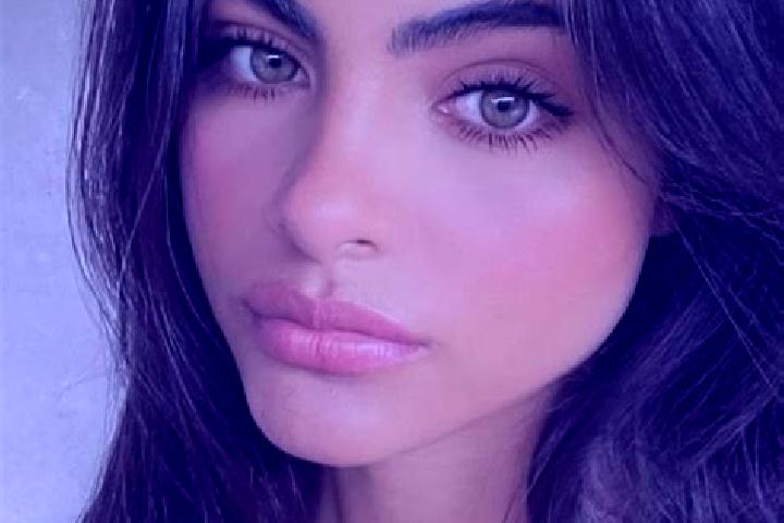 Ariana, 25, a black hazel-eyed european companion based in Slatina-Timis. Offering Tantra, Travel Companion, Deep French Kissing. Available for incall and ou...