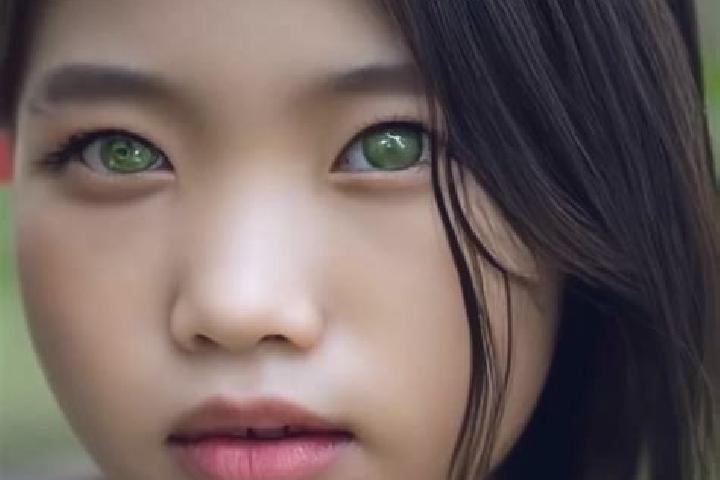 Ariana, 25, a chestnut green-eyed asian companion based in Butterhuizen. Offering Overnight, Prostate Massage, Girlfriend Experience, 69. Available for incal...