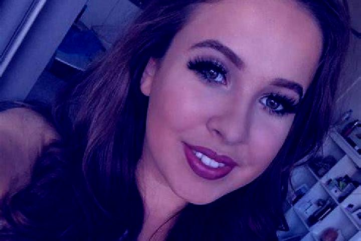 Ariana, 25, a dark blonde brown-eyed european companion based in Warmond. Offering 69, Prostate Massage, Fetish, OWO, Party Girl. Available for incall and ou...
