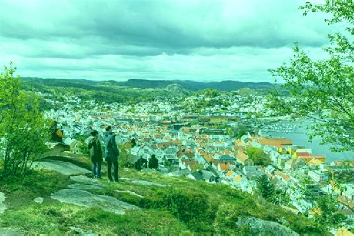 Ariana, 25 — Escort in Mysen, Norway