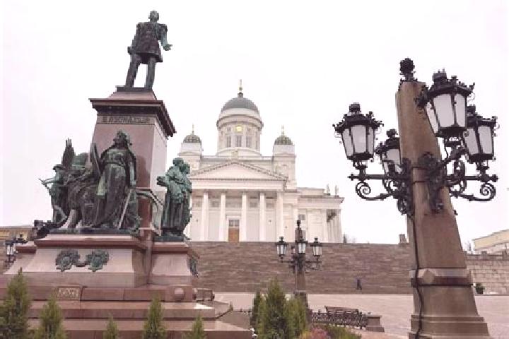 Ariana, 25 — Escort in Ruotsinpyhtaeae, Finland
