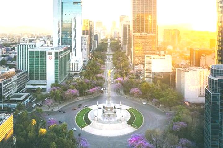 Ariana, 25 — Escort in Zapotanito, Mexico
