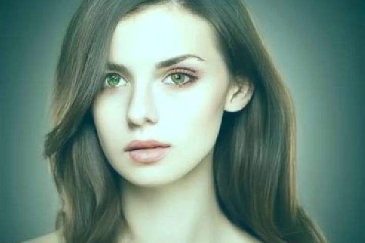 Ariana, 26, a auburn amber-eyed european companion based in OEzpinar. Offering 69, Fetish, Overnight. Available for incall and outcall, day and evening dates.