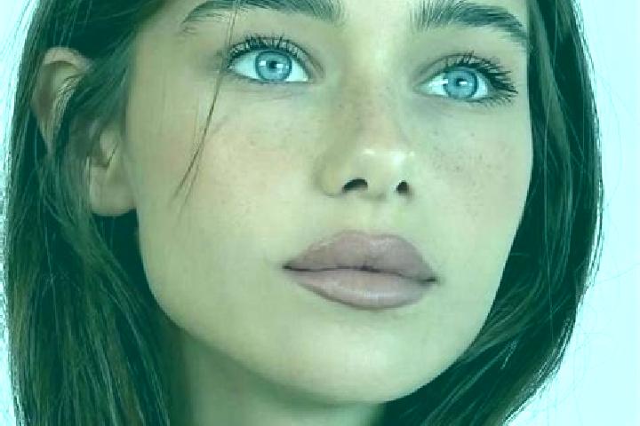 Ariana, 26, a brunette blue-eyed indian companion based in Lasam. Offering Fetish, A-Level, Roleplay, Erotic Massage. Available for incall and outcall, overn...