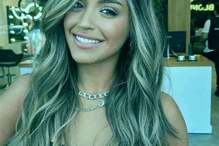 Ariana, 26, a dark blonde brown-eyed indian companion based in Ahuachapan. Offering Dinner Date, Massage, 69, Prostate Massage, Striptease. Available for inc...