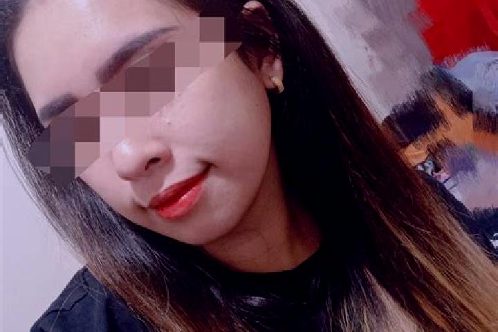 Ariana, 26, a red dark-eyed slavic companion based in Tangantangancut. Offering Striptease, BDSM, Roleplay, OWO, Domination. Available for incall and outcall...