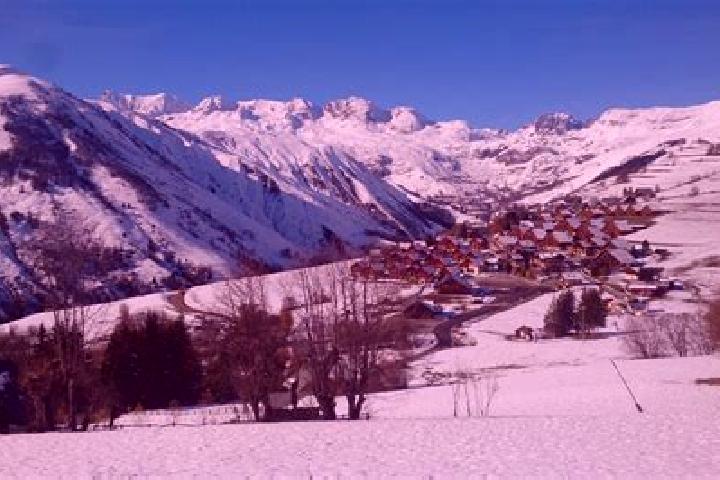 Ariana, 26 — Escort in Saint-Sorlin-en-Valloire, France