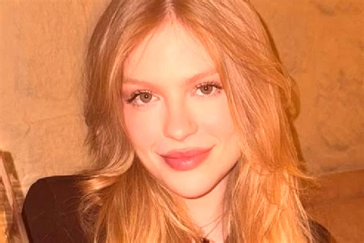 Ariana, 26 — Escort in Tuparendi, Brazil