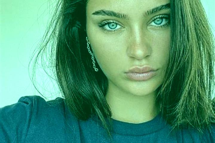 Ariana, 27, a brunette blue-eyed slavic companion based in Chettipalaiyam. Offering Domination, BDSM, Dinner Date, Duos. Available for incall and outcall, ov...
