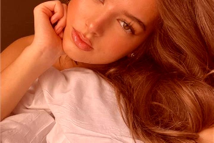 Ariana, 27, a brunette hazel-eyed european companion based in Armavir. Offering Massage, Deep French Kissing, Domination. Available for incall and outcall, o...