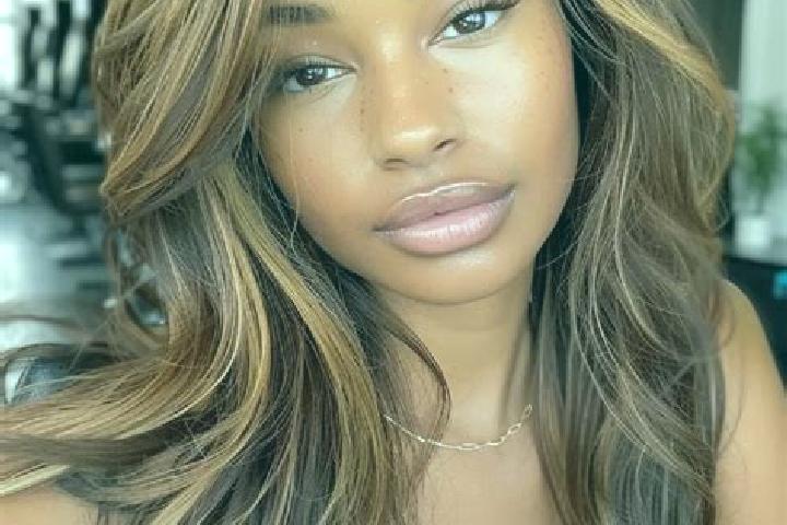 Ariana, 27, a dark blonde brown-eyed caucasian companion based in Gorzyczki. Offering 69, A-Level. Available for incall and outcall, day and evening dates.