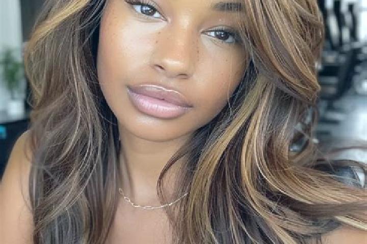 Ariana, 27, a dark blonde dark-eyed mixed companion based in Danta. Offering Overnight, Travel Companion, Tantra. Available for incall and outcall, overnight...