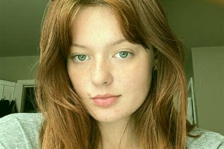 Ariana, 27, a red grey-eyed european companion based in Colola. Offering Striptease, Deep French Kissing, Massage. Available for incall and outcall, day and ...