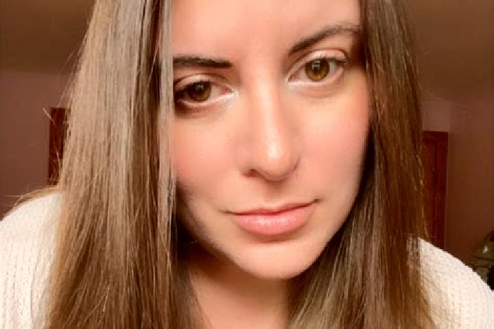 Ariana, 27 — Escort in Massillon, United States