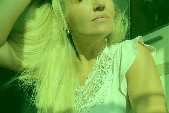 Ariana, 27 — Escort in Nikita, Ukraine