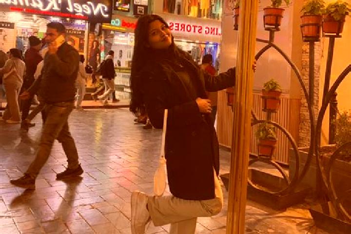 Ariana, 27 — Escort in Teghra, India