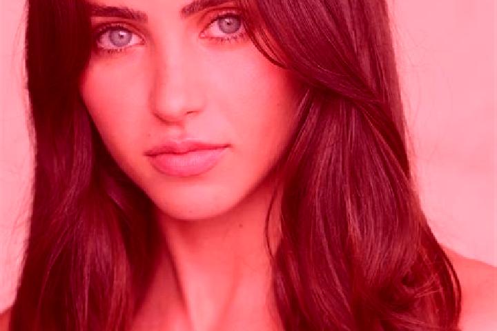Ariana, 28, a auburn brown-eyed middle eastern companion based in Jiangzao. Offering OWO, GFE, BDSM, Duos. Available for incall and outcall, overnight bookin...
