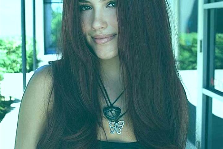 Ariana, 28, a auburn dark-eyed mixed companion based in Muellenbach. Offering Couples, Travel Companion, Erotic Massage. Available for incall and outcall, ov...