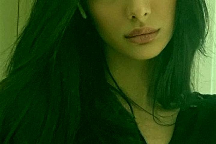 Ariana, 28, a black dark-eyed middle eastern companion based in Gruenkraut. Offering Deep French Kissing, Girlfriend Experience, Party Girl, Roleplay. Availa...