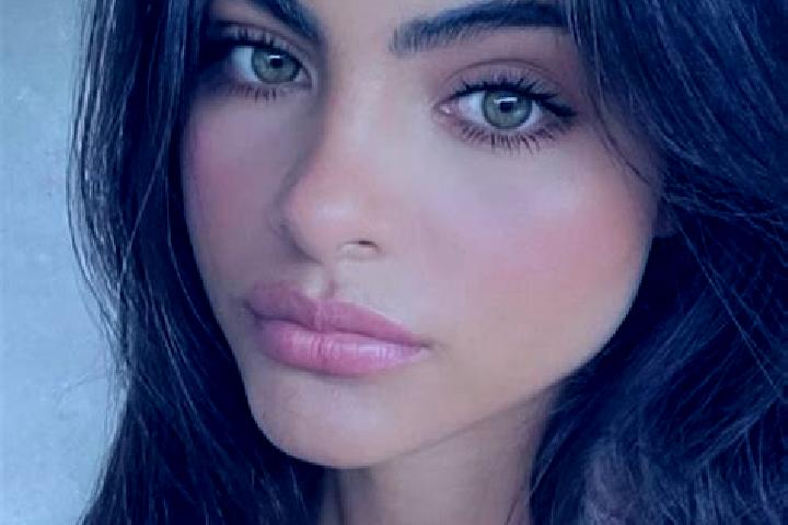 Ariana, 28, a black hazel-eyed european companion based in Chengfangqiao. Offering Travel Companion, OWO, Tantra, A-Level. Available for incall and outcall, ...