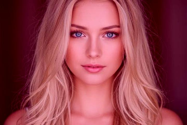 Ariana, 28, a blonde amber-eyed mixed companion based in Narborough. Offering Dinner Date, Striptease. Available for incall and outcall, day and evening dates.
