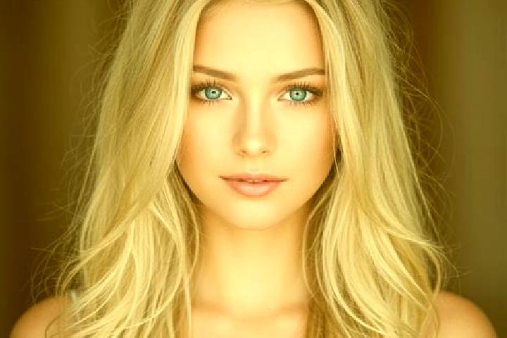 Ariana, 28, a blonde dark-eyed mixed companion based in Osobnica. Offering A-Level, OWO, GFE. Available for incall and outcall, overnight bookings available.