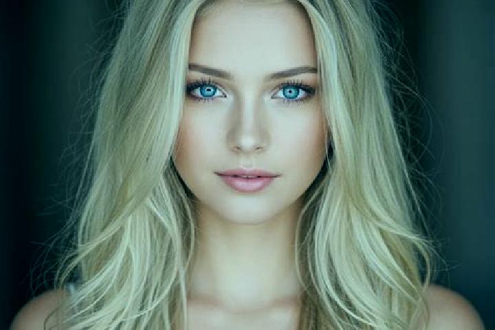 Ariana, 28, a blonde dark-eyed mixed companion based in Wredenhagen. Offering Girlfriend Experience, GFE, 69. Available for incall and outcall, day and eveni...