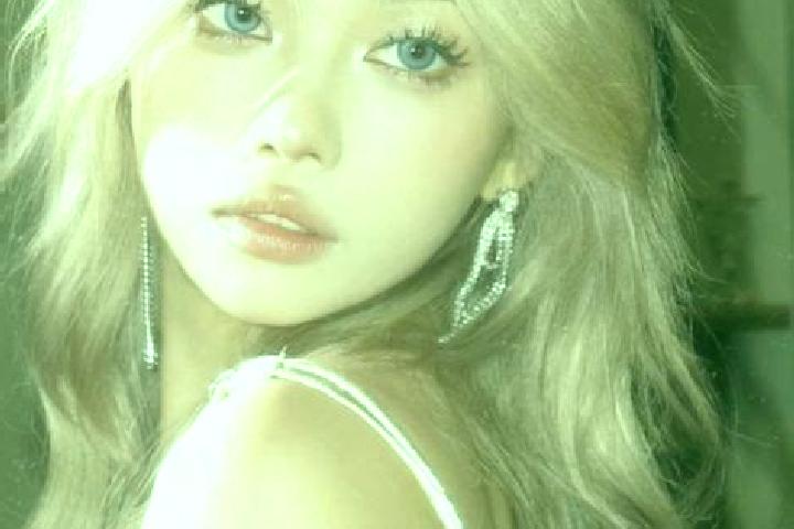 Ariana, 28, a blonde grey-eyed asian companion based in Wolczyn. Offering Erotic Massage, Couples, Fetish. Available for incall and outcall, day and evening ...