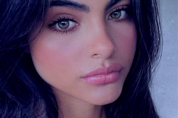 Ariana, 28, a dark blonde hazel-eyed caucasian companion based in Chalamera. Offering Couples, Tantra, Deep French Kissing. Available for incall and outcall,...