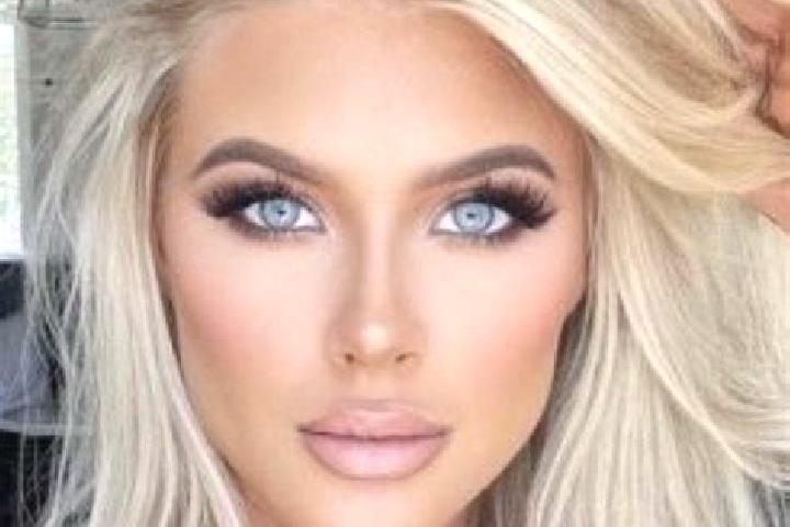 Ariana, 28, a platinum blonde blue-eyed asian companion based in Niuxinbao. Offering A-Level, Tantra, Duos, BDSM. Available for incall and outcall, overnight...