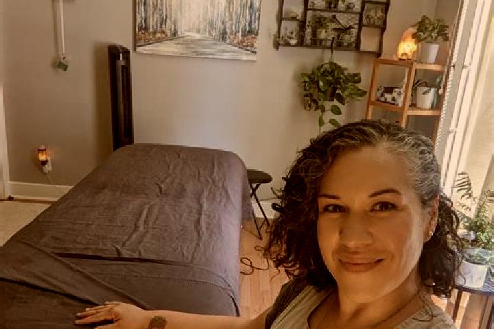 Ariana, 28, a red dark-eyed ebony companion based in Wheat Ridge. Offering Couples, Striptease, Domination, Erotic Massage, Travel Companion. Available for i...