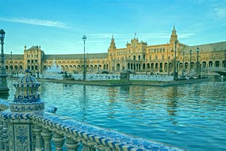 Ariana, 28 — Escort in Benacazon, Spain