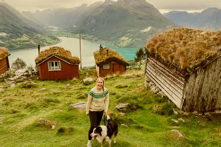 Ariana, 28 — Escort in Ivgobahta, Norway