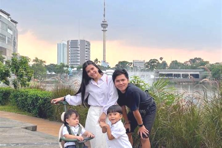 Ariana, 28 — Escort in Tanjungbalai, Indonesia
